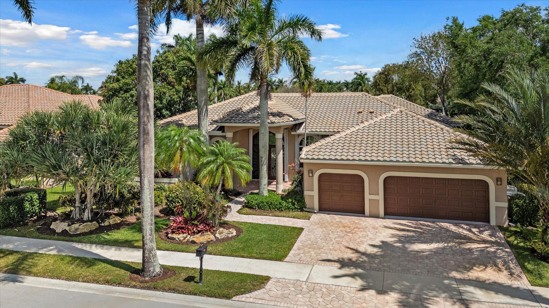 2579 Mayfair Lane, Weston, FL 33327 Photo