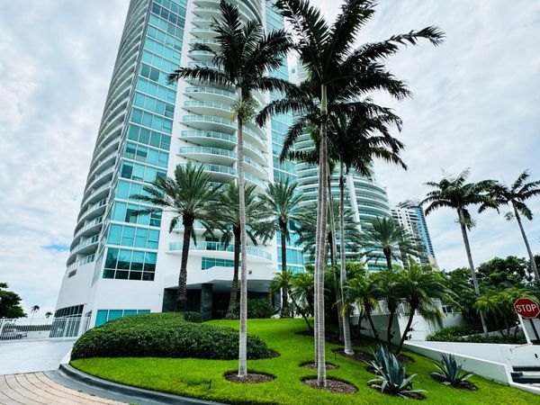 2101 Brickell Avenue, Unit 801, Miami, FL 33129