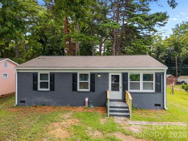 2715 Sonora Lane , Charlotte, NC 28208