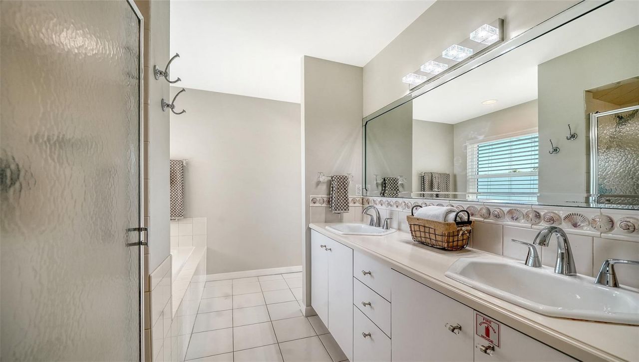 404 S Polk Drive, Sarasota, FL 34236 Photo