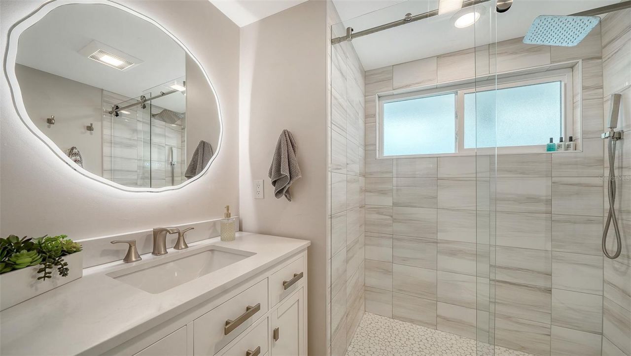 404 S Polk Drive, Sarasota, FL 34236 Photo