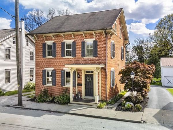 116 E MAIN STREET, STRASBURG, PA 17579