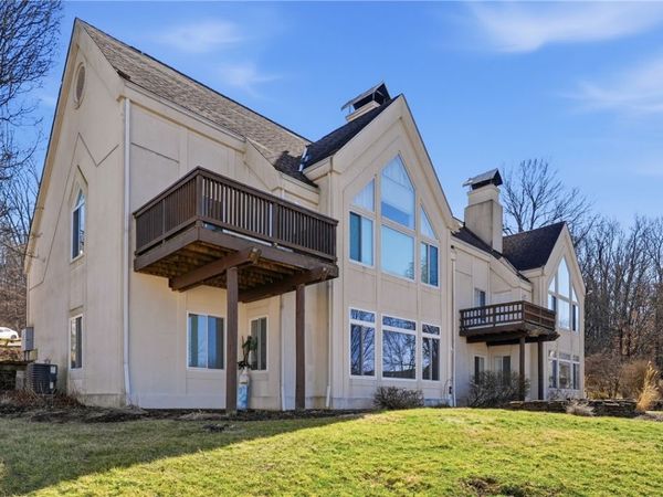 7 Ridgemead Fields Dr, Verona, PA 15147