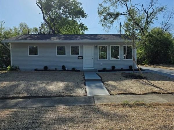 1621 Azalea Drive, Trotwood, OH 45417