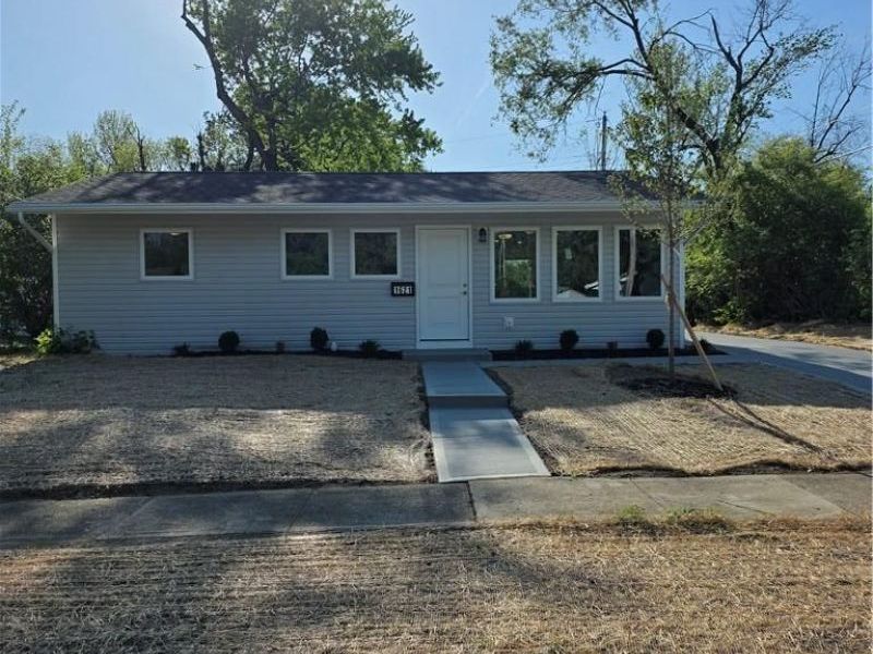 1621 Azalea Drive, Trotwood, OH 45417 Photo 1