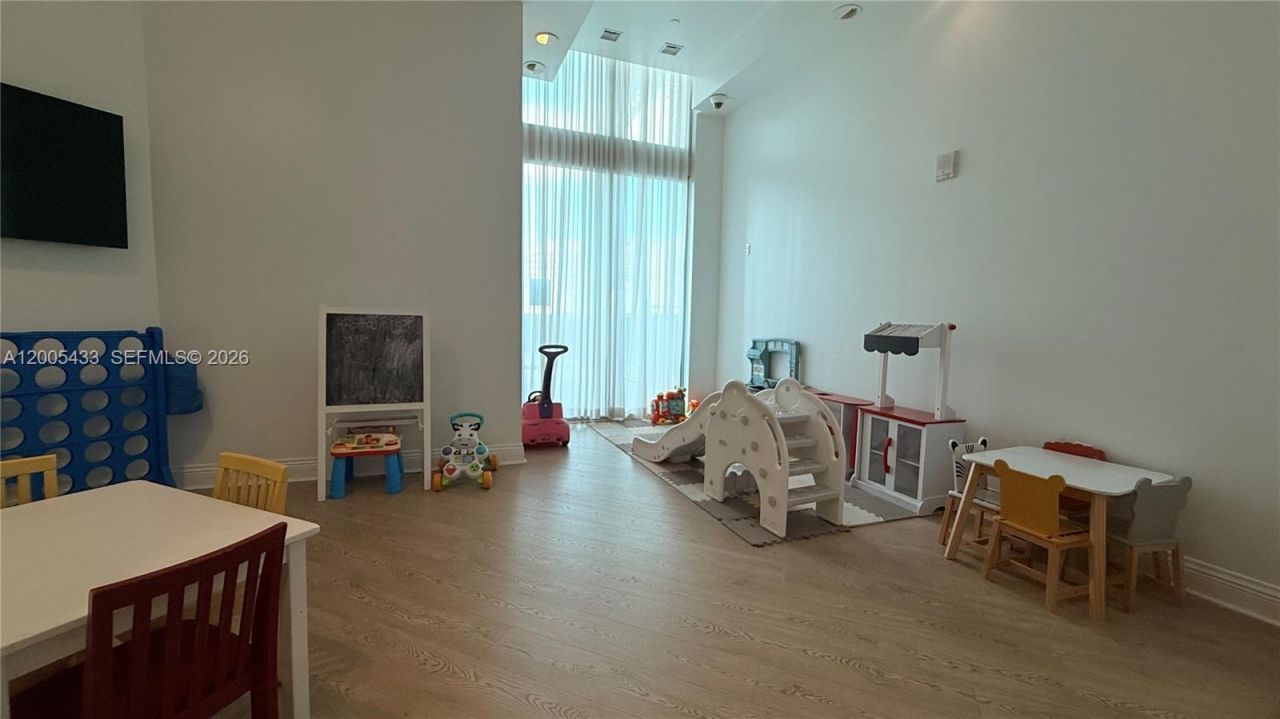 350 S Miami Ave , Unit 3608, Miami, FL 33130 Photo
