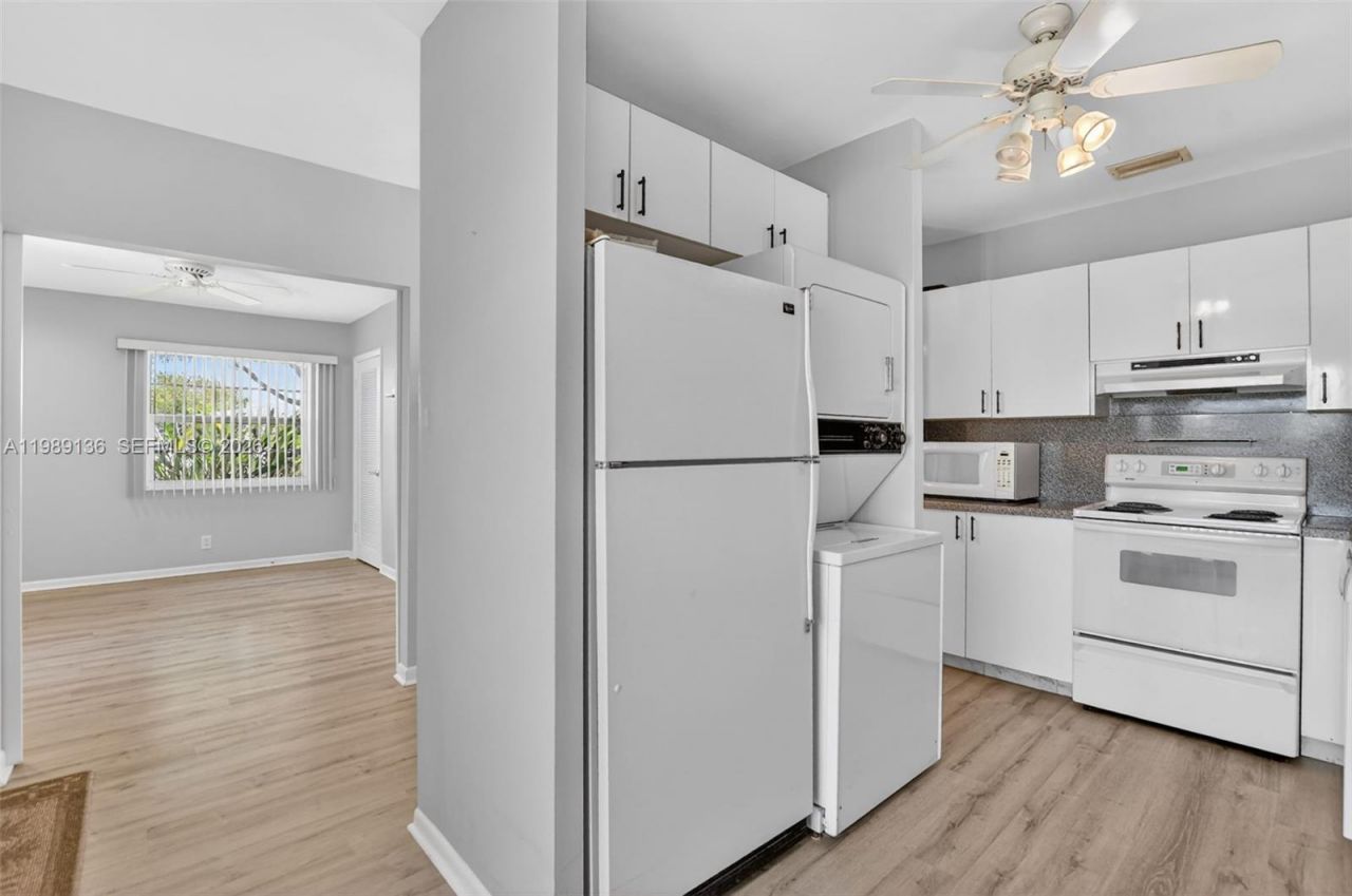 8662 Bella Vista Dr, Boca Raton, FL 33433 Photo