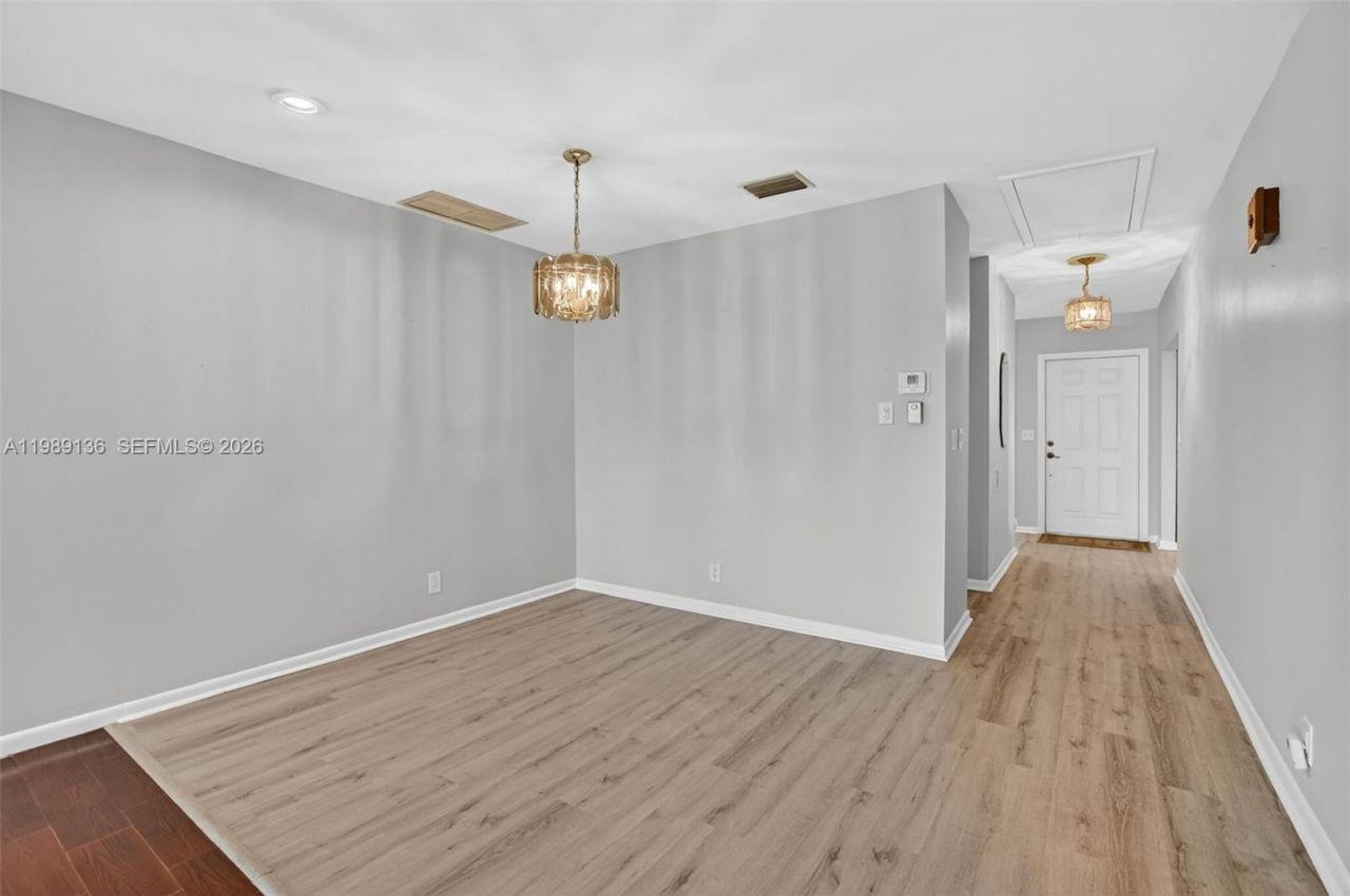 8662 Bella Vista Dr, Boca Raton, FL 33433 Photo