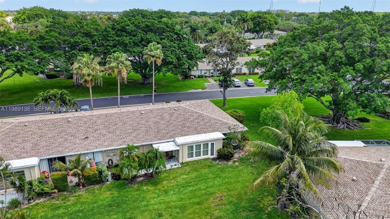 8662 Bella Vista Dr, Boca Raton, FL 33433 Photo