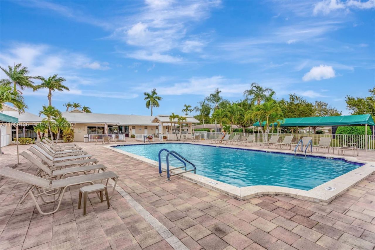 8662 Bella Vista Dr, Boca Raton, FL 33433 Photo