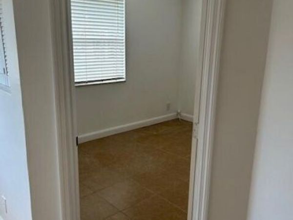 Coral Springs, FL 33071