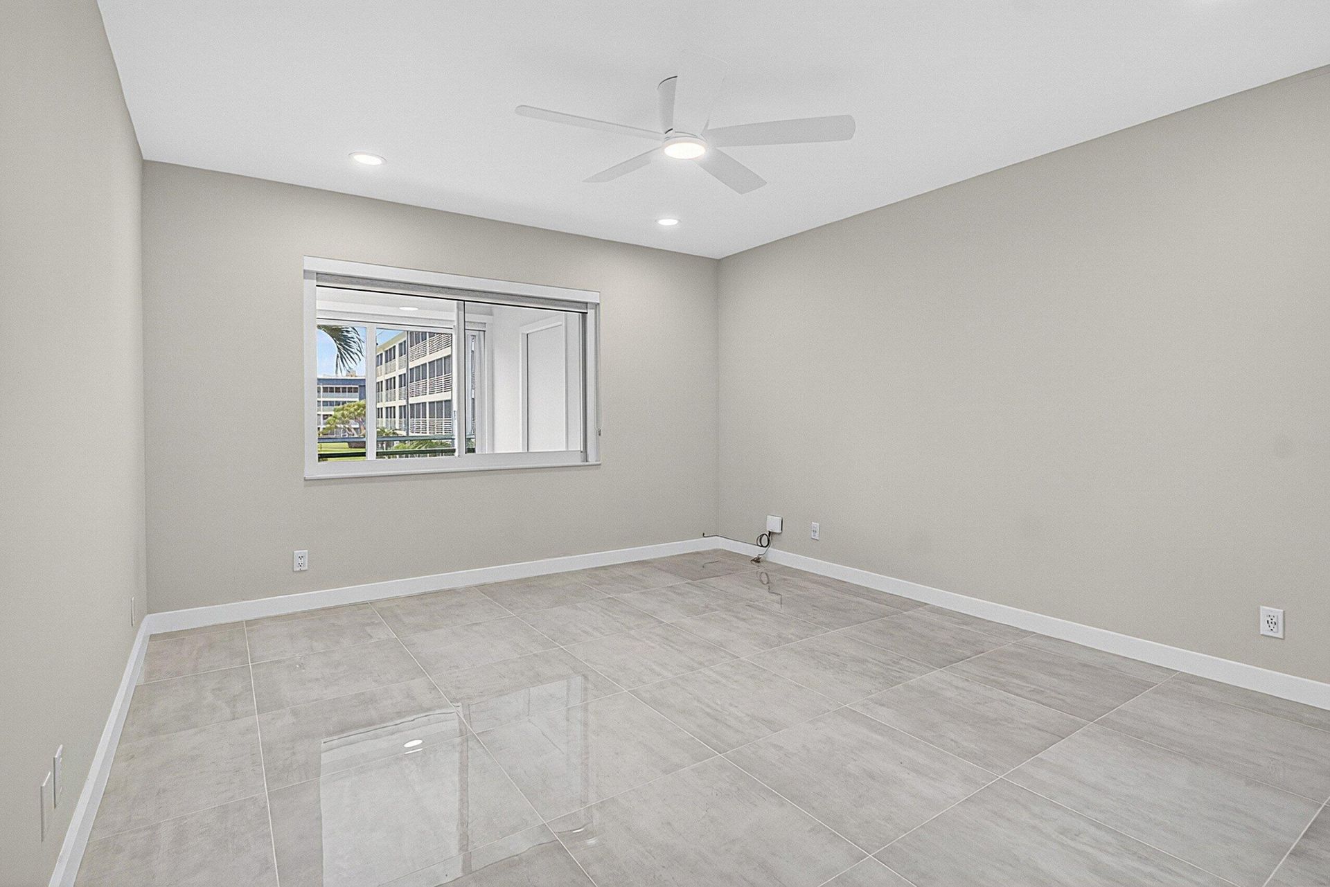 3351 Spanish Trail, Unit 212, Delray Beach, FL 33483 Photo
