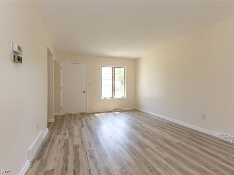 5258 Main Avenue, North Ridgeville, OH 44039 Photo 15