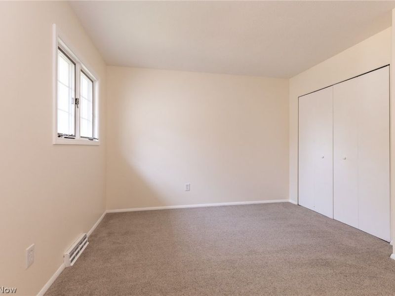 5258 Main Avenue, North Ridgeville, OH 44039 Photo 31