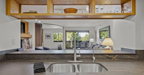 335 Ski Way, Unit 313, Incline Village, NV 89451 Photo