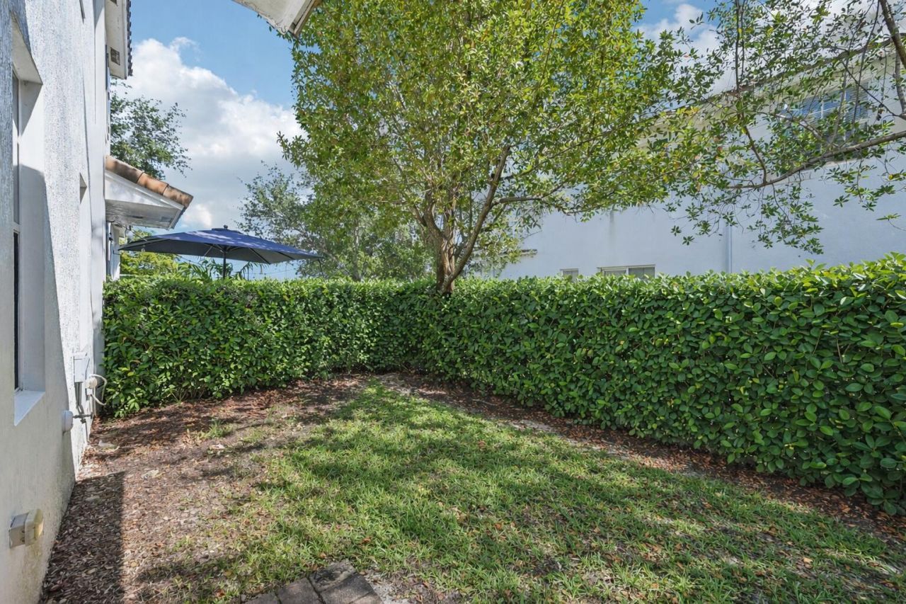 482 Graham Place, Boynton Beach, FL 33435 Photo