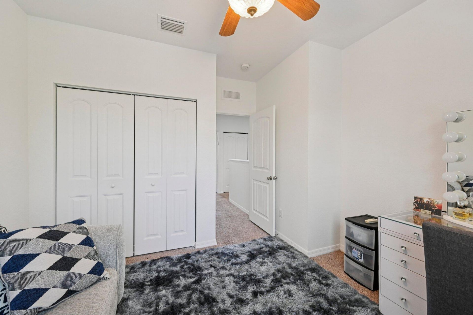 482 Graham Place, Boynton Beach, FL 33435 Photo