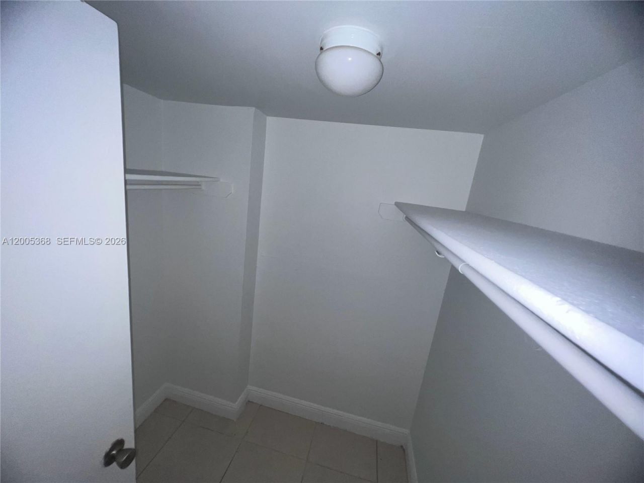 496 NW 165th St Rd , Unit D-414, Miami, FL 33169 Photo