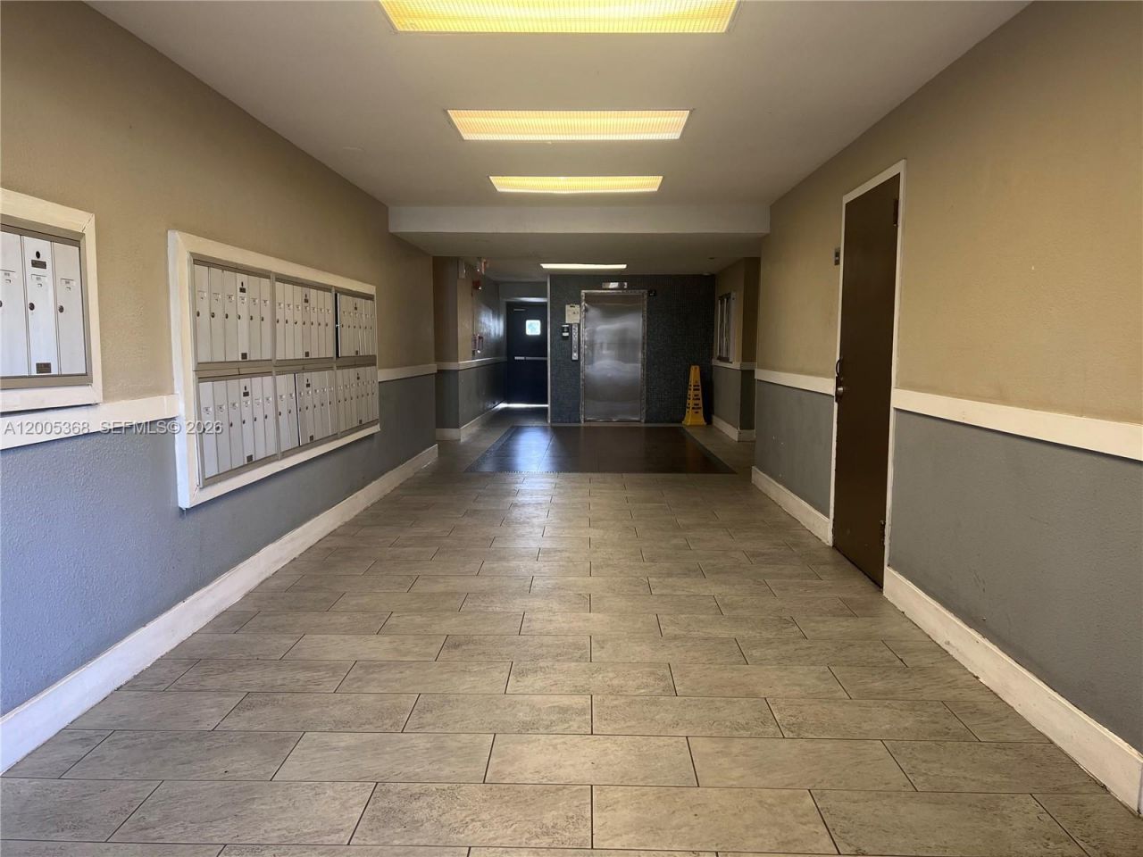 496 NW 165th St Rd , Unit D-414, Miami, FL 33169 Photo