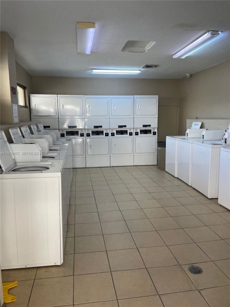 1800 Sans Souci Blvd , Unit 107, North Miami, FL 33181 Photo