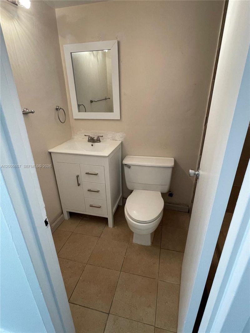1800 Sans Souci Blvd , Unit 107, North Miami, FL 33181 Photo