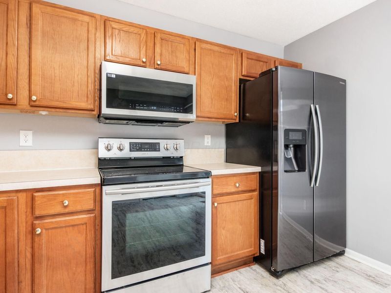 8318 Linton Boulevard , Columbus, OH 43235 Photo 13