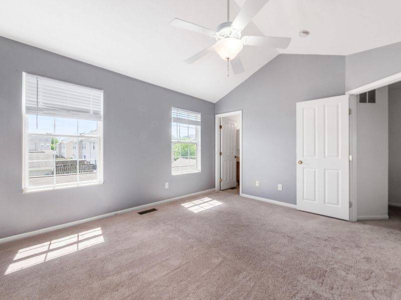 8318 Linton Boulevard , Columbus, OH 43235 Photo 17