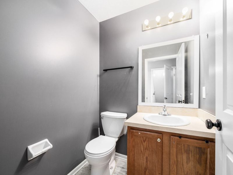 8318 Linton Boulevard , Columbus, OH 43235 Photo 23