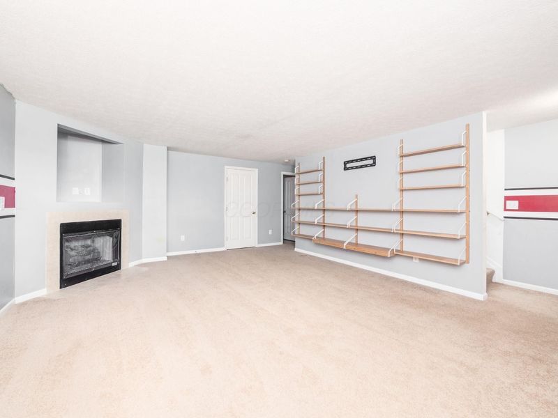 8318 Linton Boulevard , Columbus, OH 43235 Photo 27