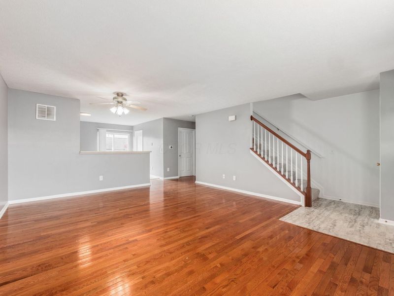 8318 Linton Boulevard , Columbus, OH 43235 Photo 6