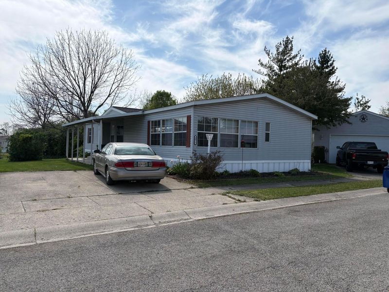 4077 Torbert Way , Columbus, OH 43207 Photo 1