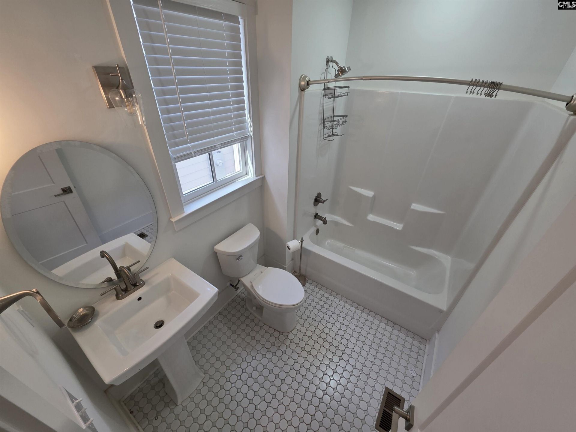 2208 Park Street Photo 24