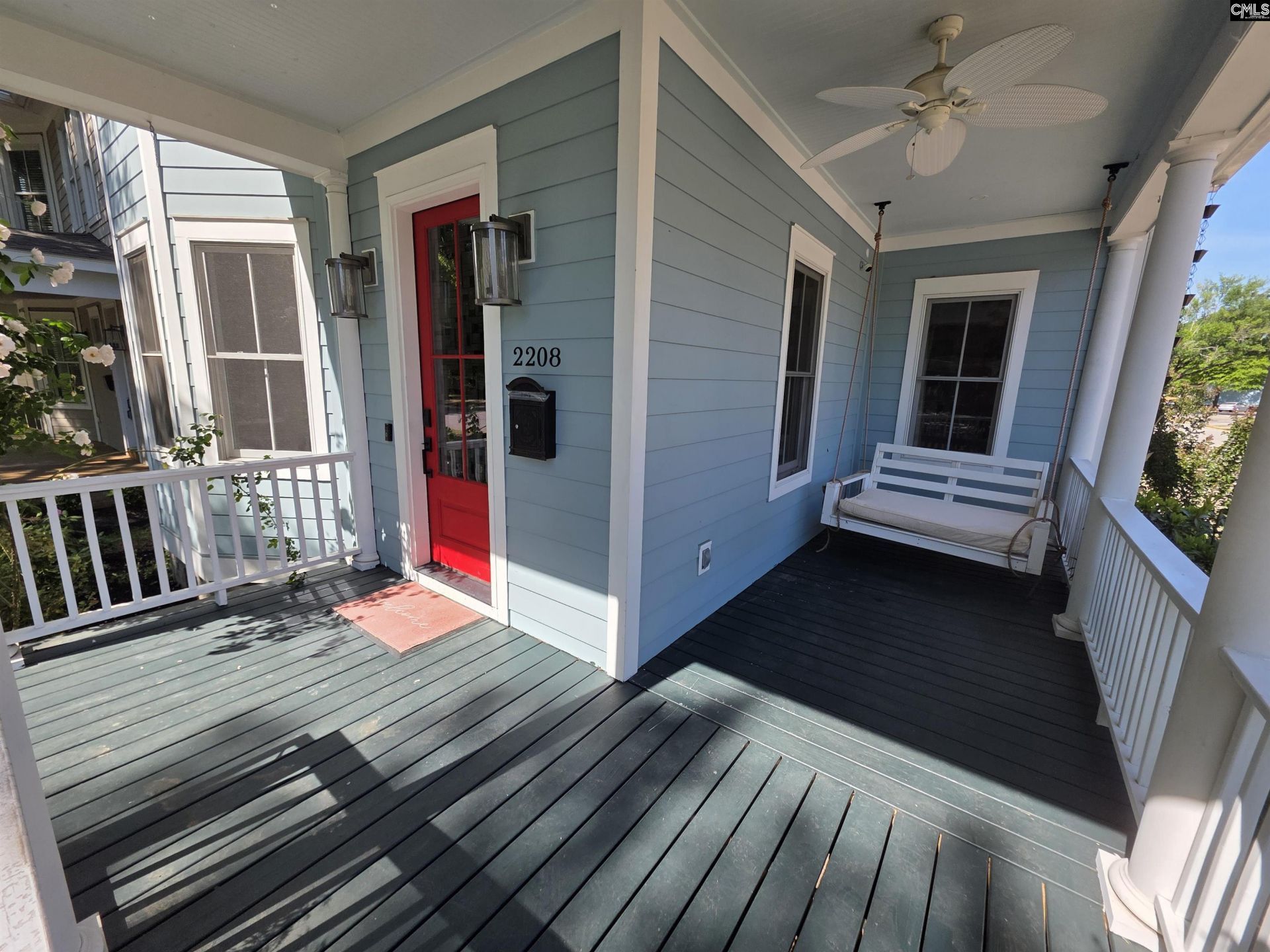 2208 Park Street Photo 4