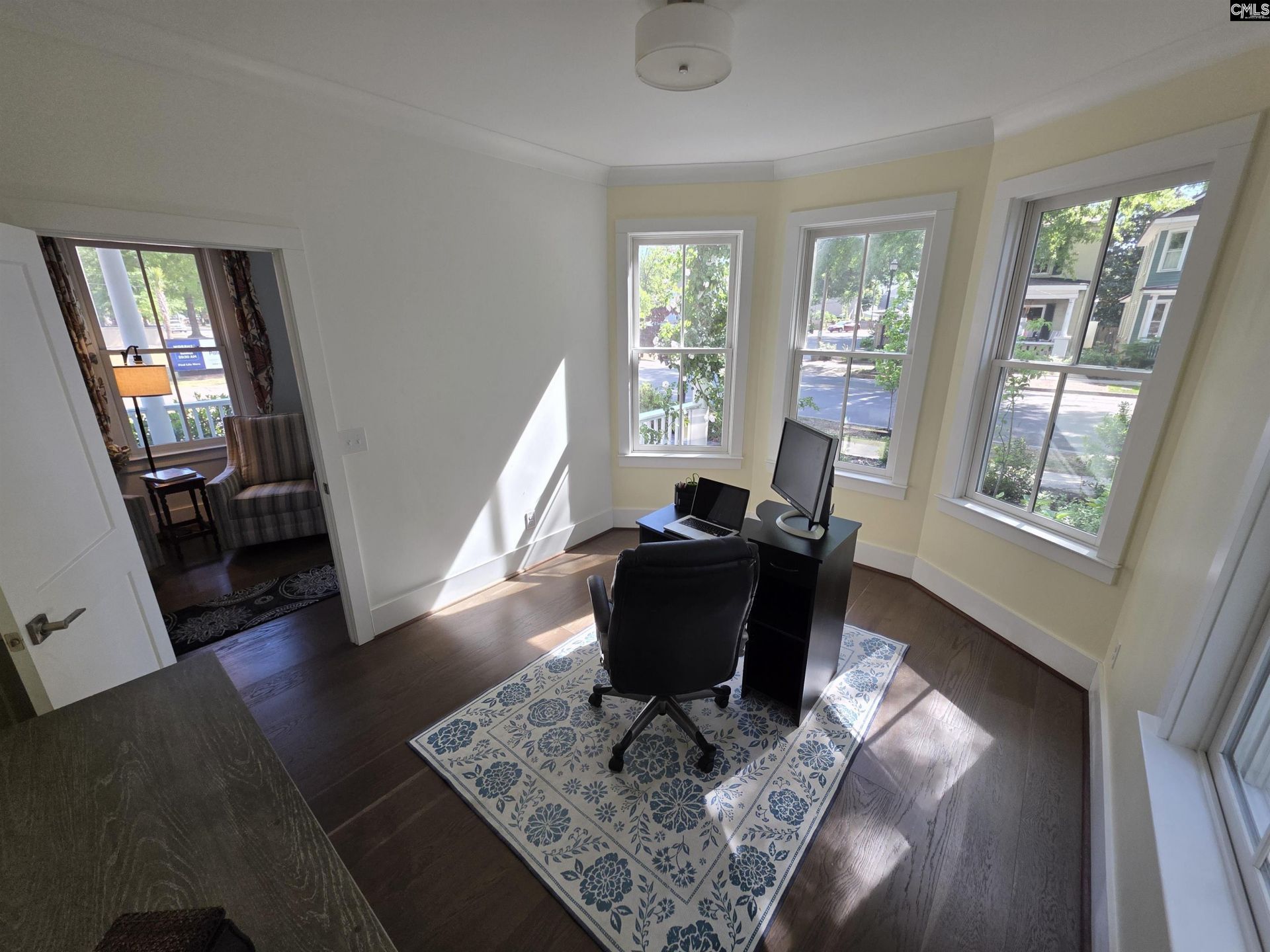 2208 Park Street Photo 8