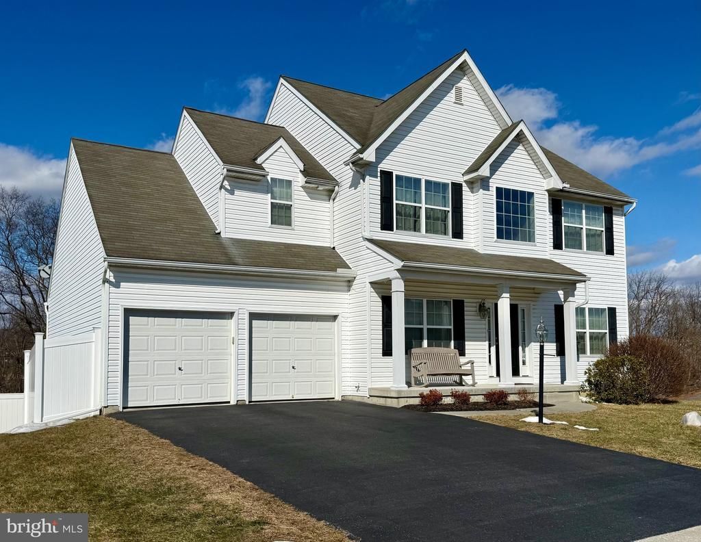 1813 SILVERLEAF LANE , PALMYRA, PA 17078