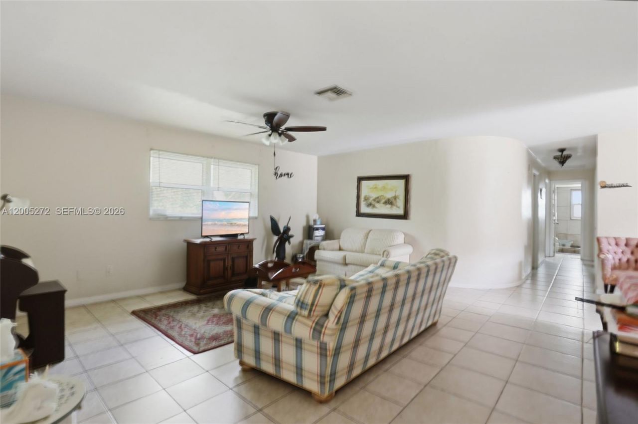 1066 Highlands Dr, Naples, FL 34103 Photo