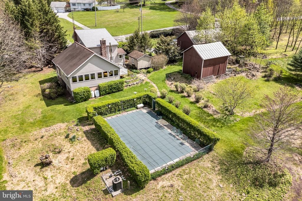 525 ANDERSONTOWN ROAD, DOVER, PA 17315