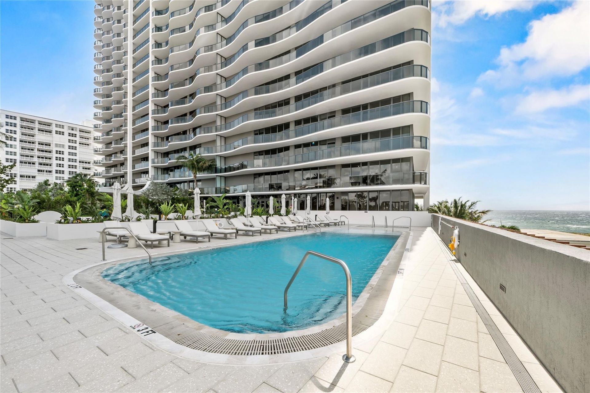 900 N Ocean Boulevard, Unit 902, Pompano Beach, FL 33062 Photo
