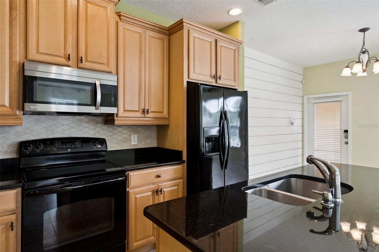 10882 Savannah Landing Circle , Orlando, FL 32832 Photo