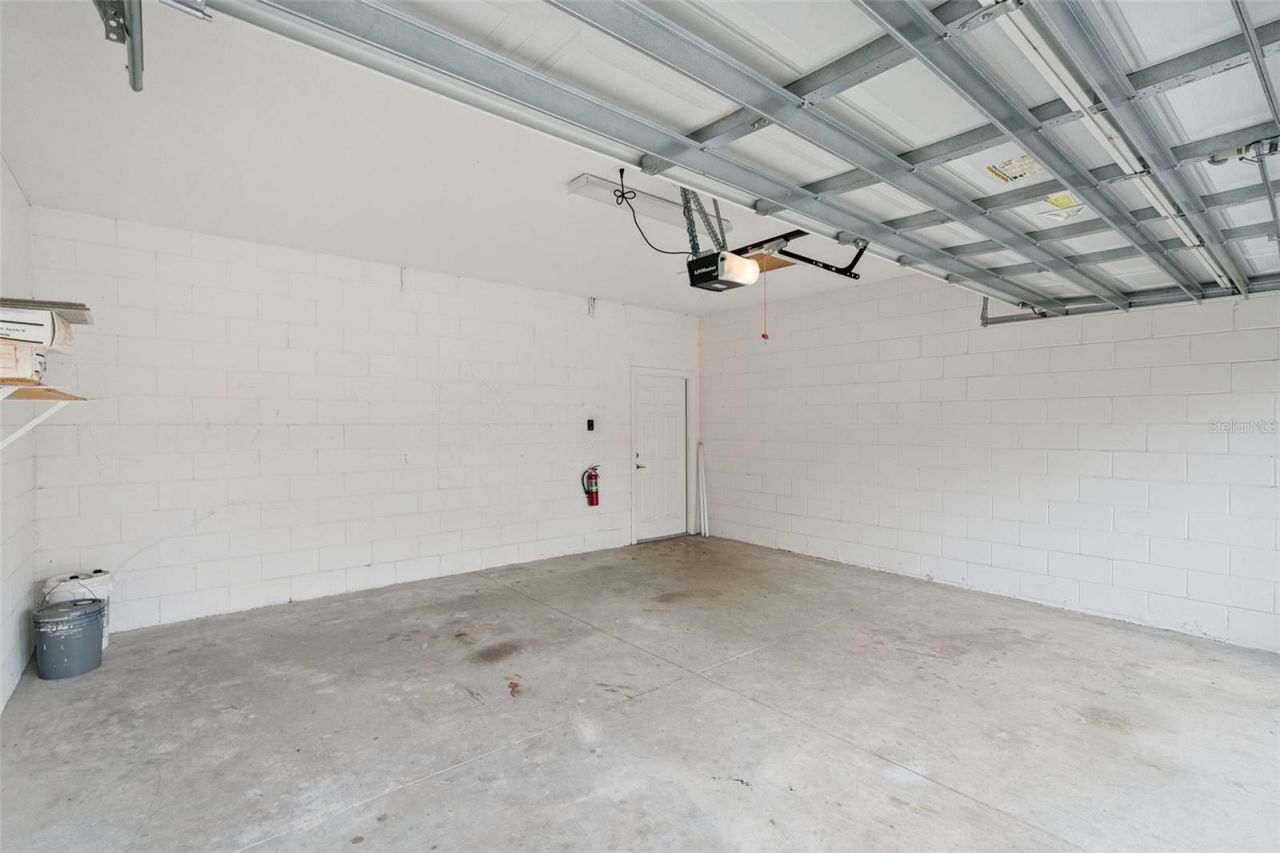 10882 Savannah Landing Circle , Orlando, FL 32832 Photo