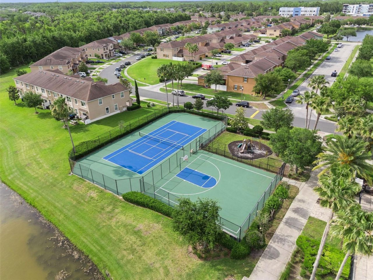 10882 Savannah Landing Circle , Orlando, FL 32832 Photo