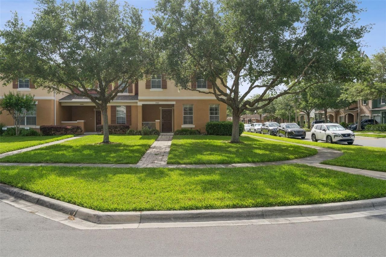 10882 Savannah Landing Circle , Orlando, FL 32832 Photo