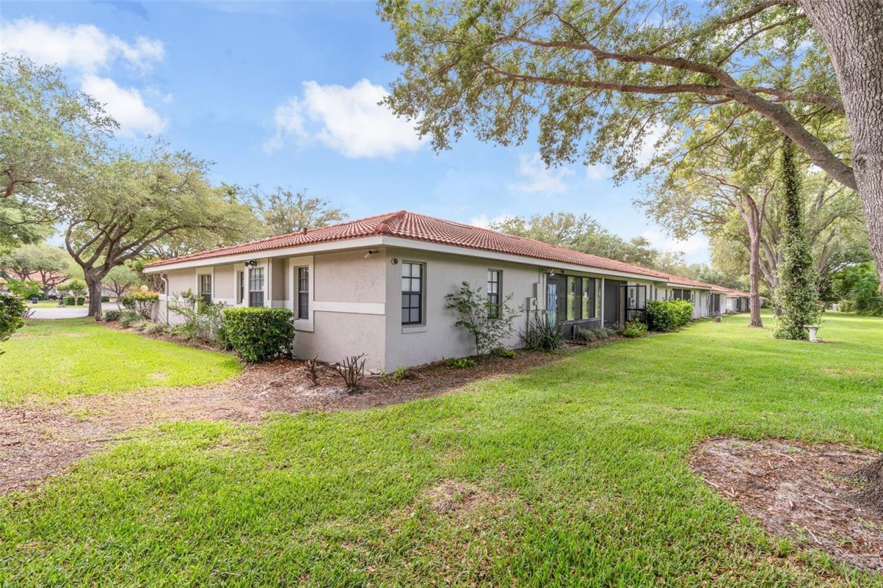 7516 Chapelhill Drive , Orlando, FL 32819 Photo