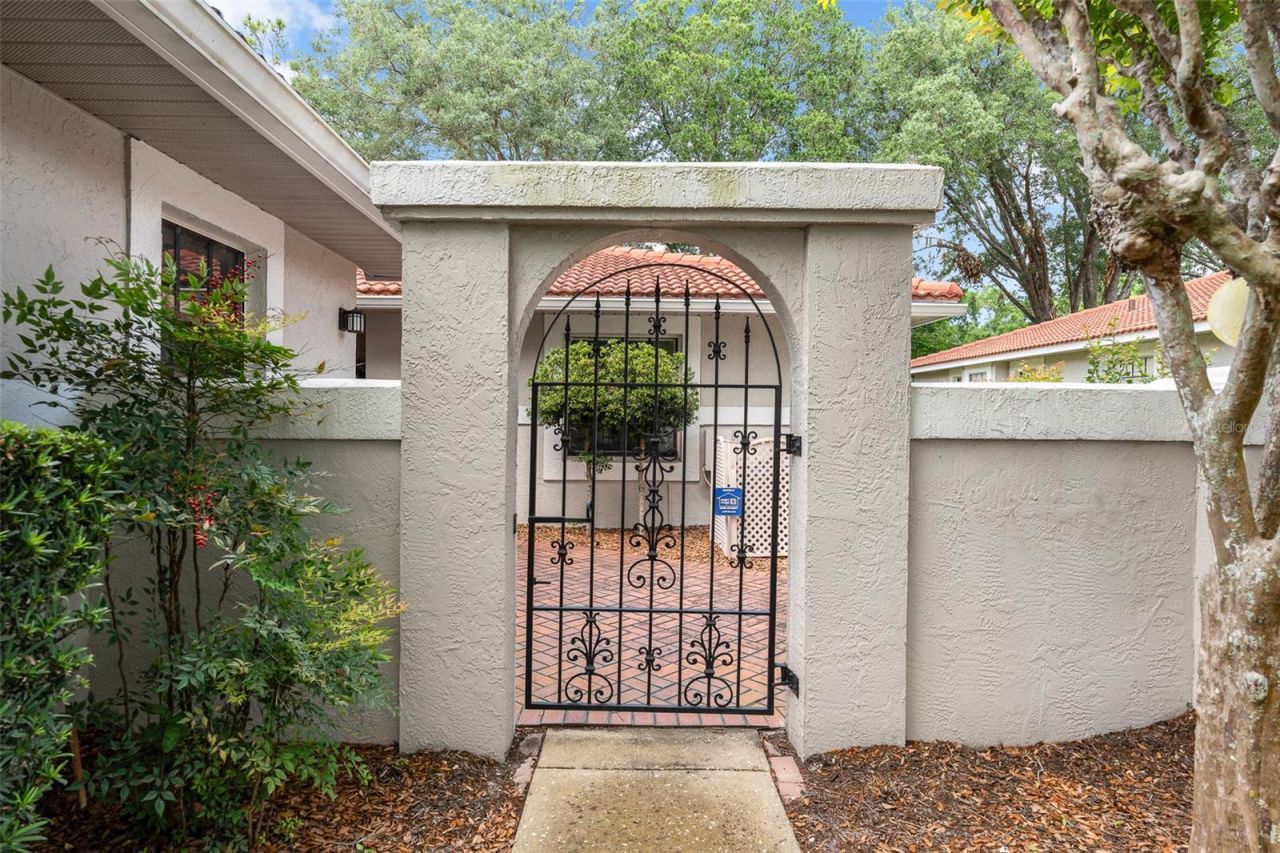 7516 Chapelhill Drive , Orlando, FL 32819 Photo