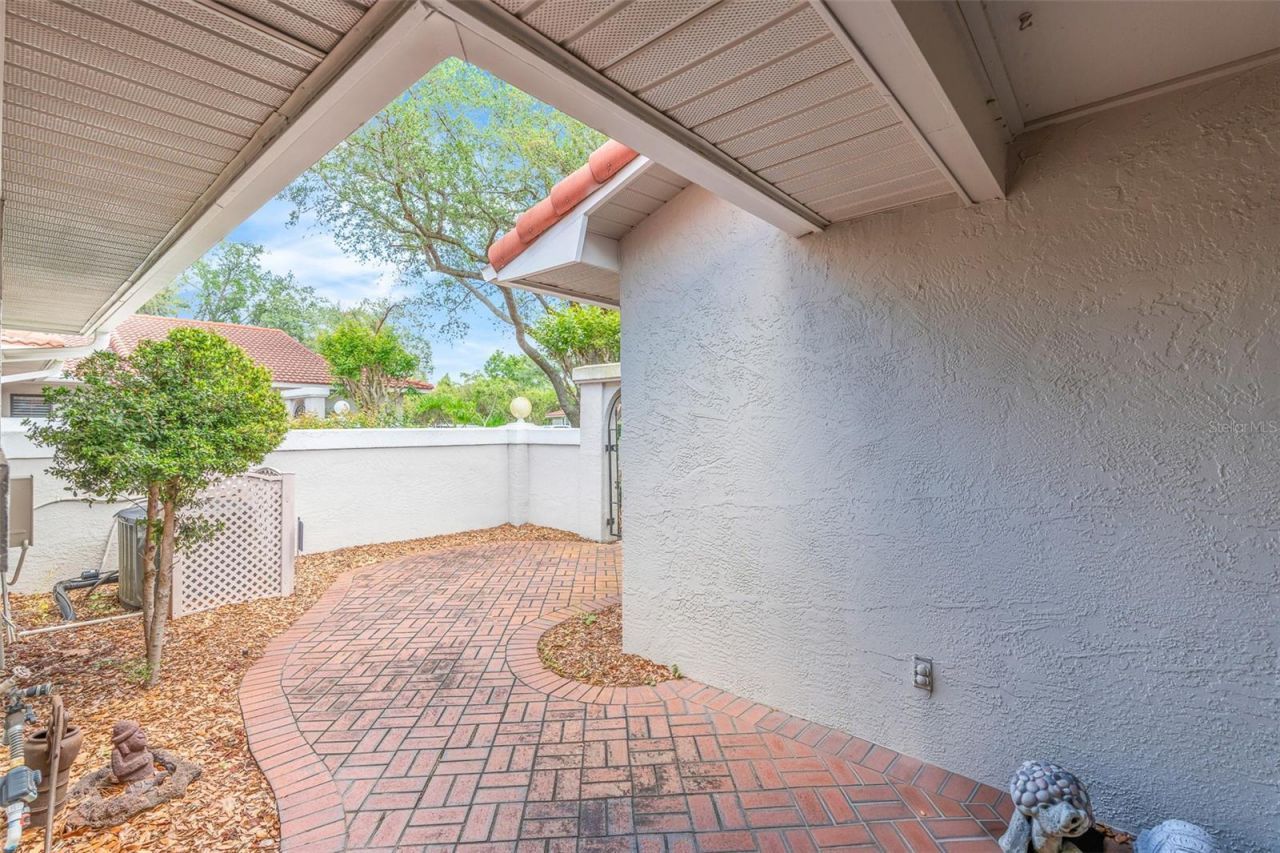 7516 Chapelhill Drive , Orlando, FL 32819 Photo