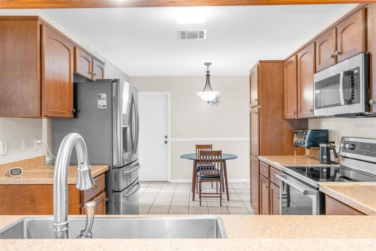 7516 Chapelhill Drive , Orlando, FL 32819 Photo