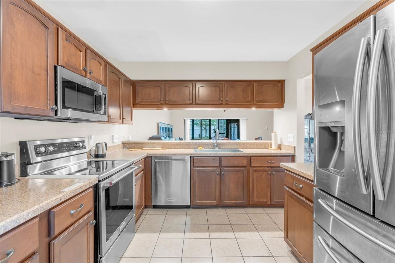 7516 Chapelhill Drive , Orlando, FL 32819 Photo