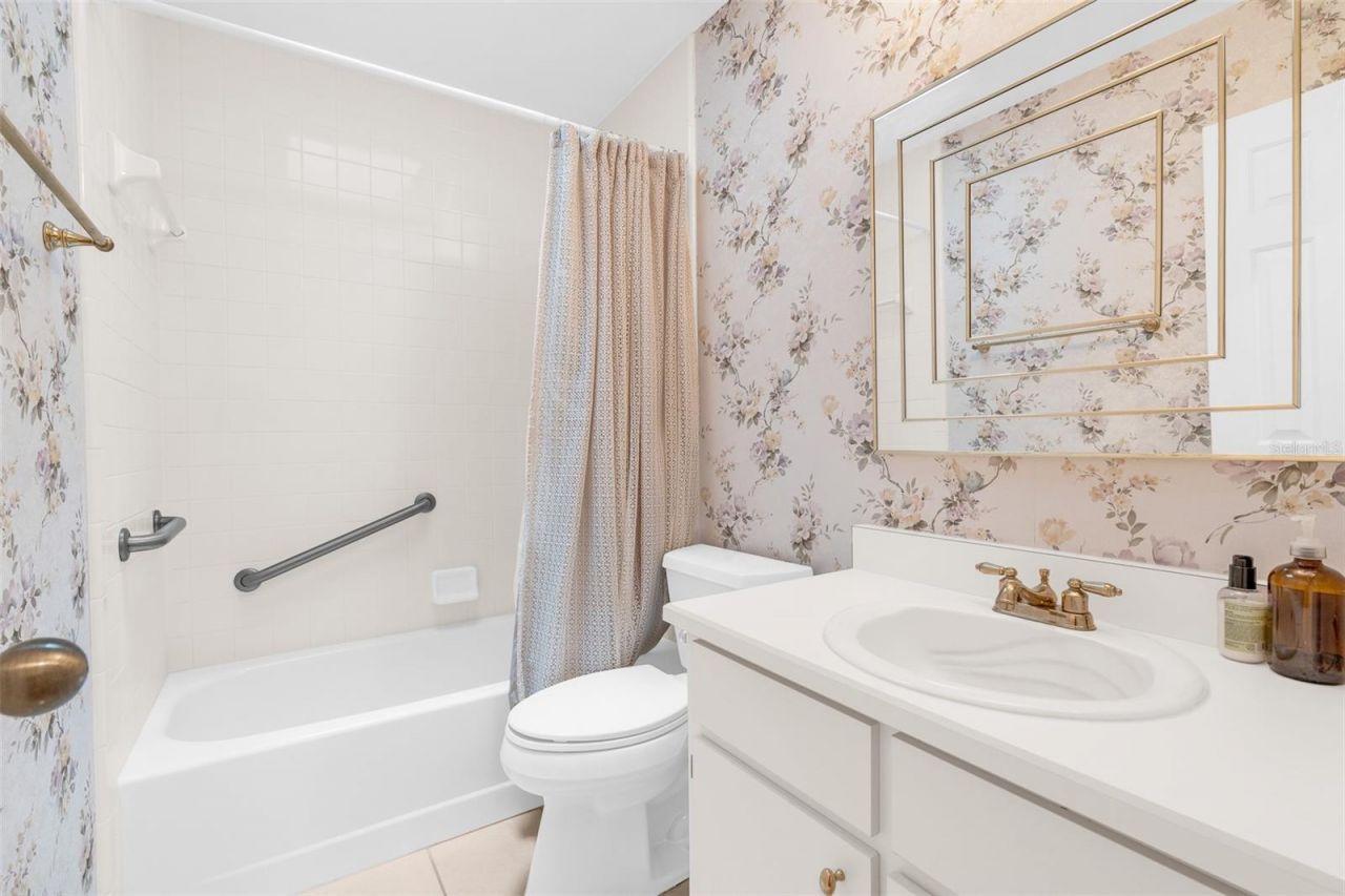 7516 Chapelhill Drive , Orlando, FL 32819 Photo