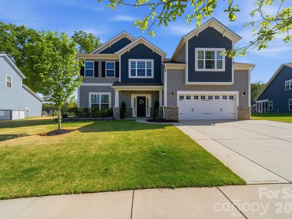 12616 Dunloe Wood Drive, Huntersville, NC 28078