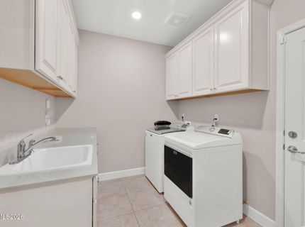 10250 Mother Lode Drive, Reno, NV 89521 Photo